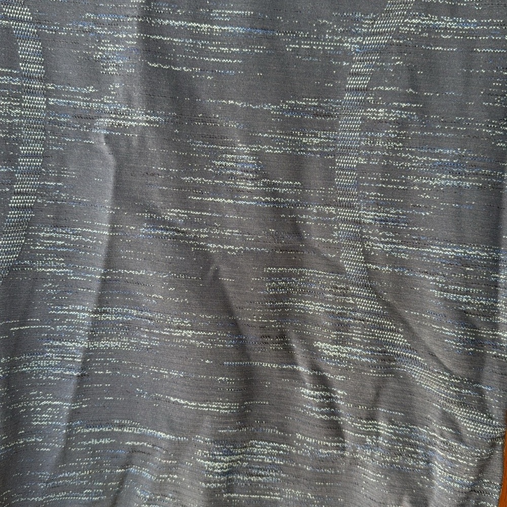 LULULEMON Swiftly Top - Picture 2 of 5